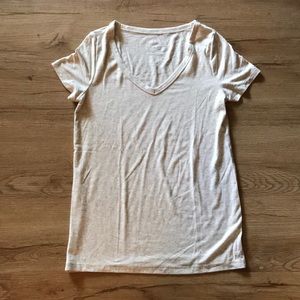 Merona Women's Confetti V-Neck Tee NWOT (Size S)